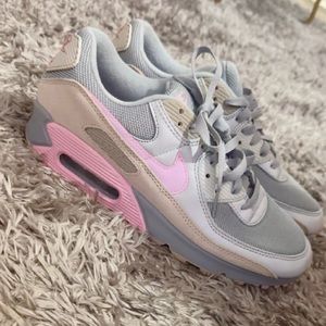 Brand New Nike Air Max